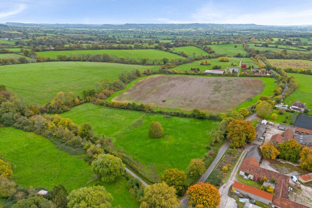 Additional image 21 of 5 bed property for saleCharnage, Mere, Warminster, Wiltshire BA12