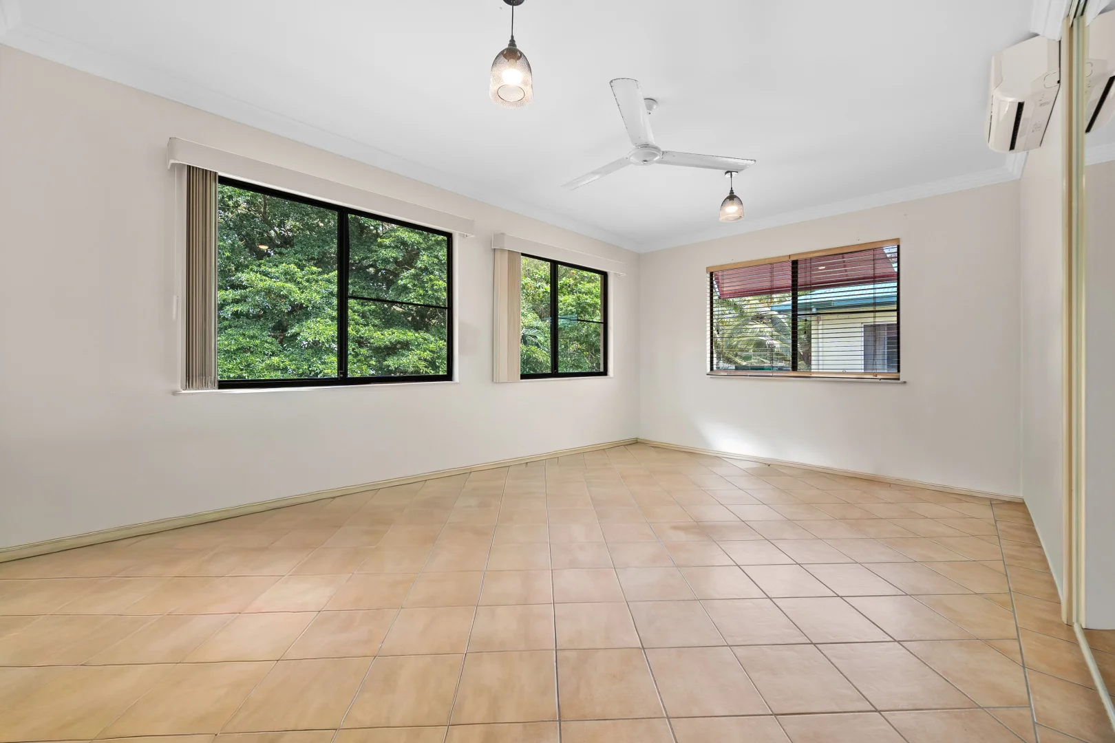 Additional image 5 of 6/77 Sims Esplanade, Yorkeys Knob QLD 4878