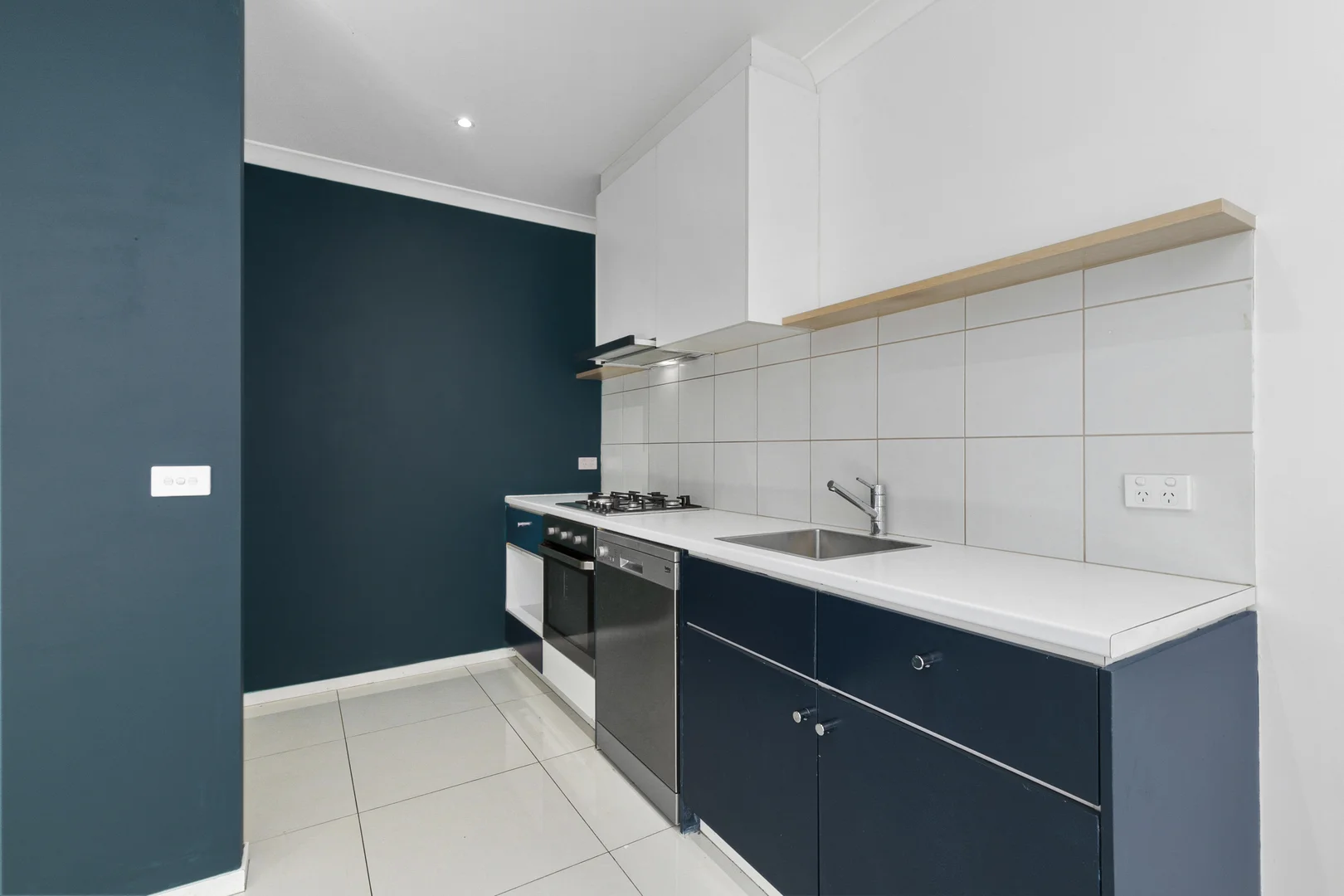 Additional image 4 of 8/5 Oxford Street, Whittington VIC 3219
