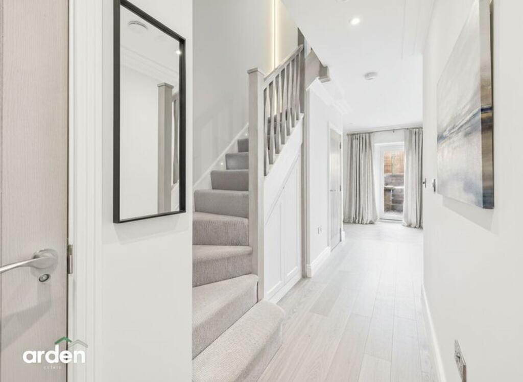 Additional image 3 of Foxwalks Avenue, Bromsgrove, B61