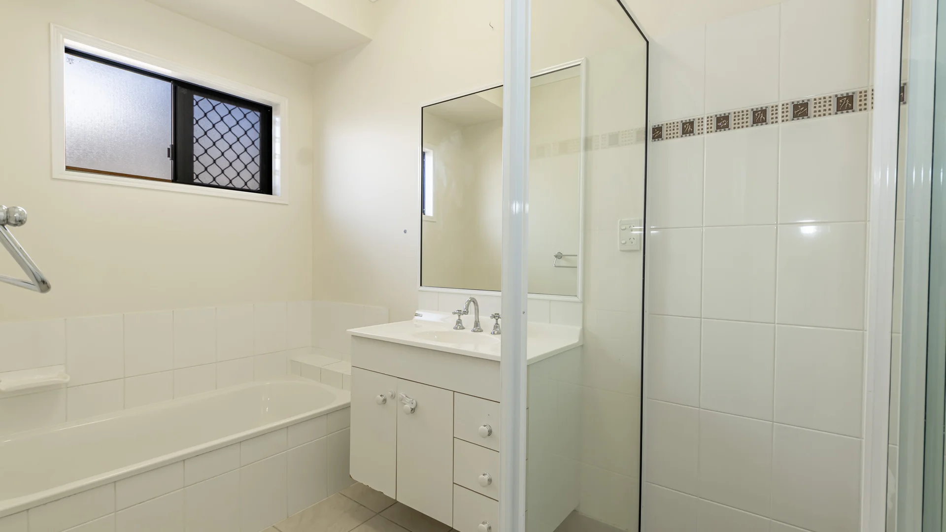 3 Gilby Court, Kirwan QLD 4817 photo 5