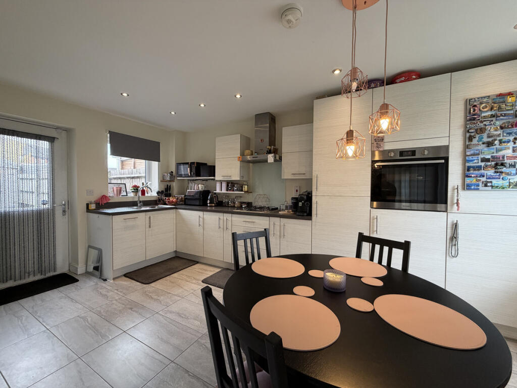 Additional image 6 of New Road, West Bromwich, B70