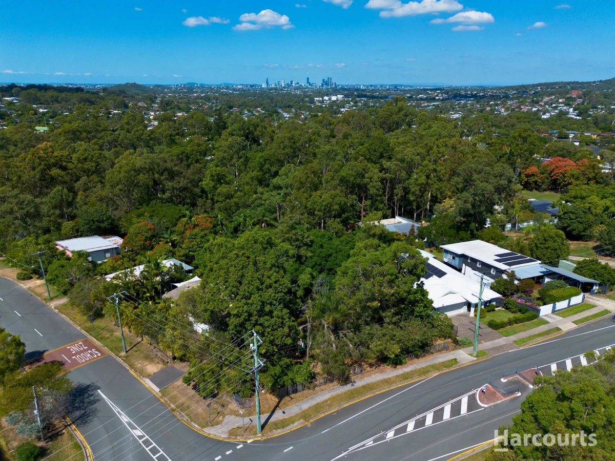 Additional image 10 of 18 Henderson Road, Everton Hills QLD 4053
