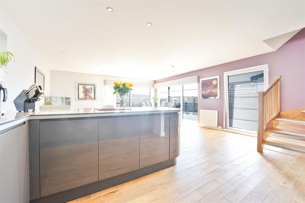 Additional image 11 of 4 bed detached house for saleBraidwood Road, Braidwood, Carluke ML8