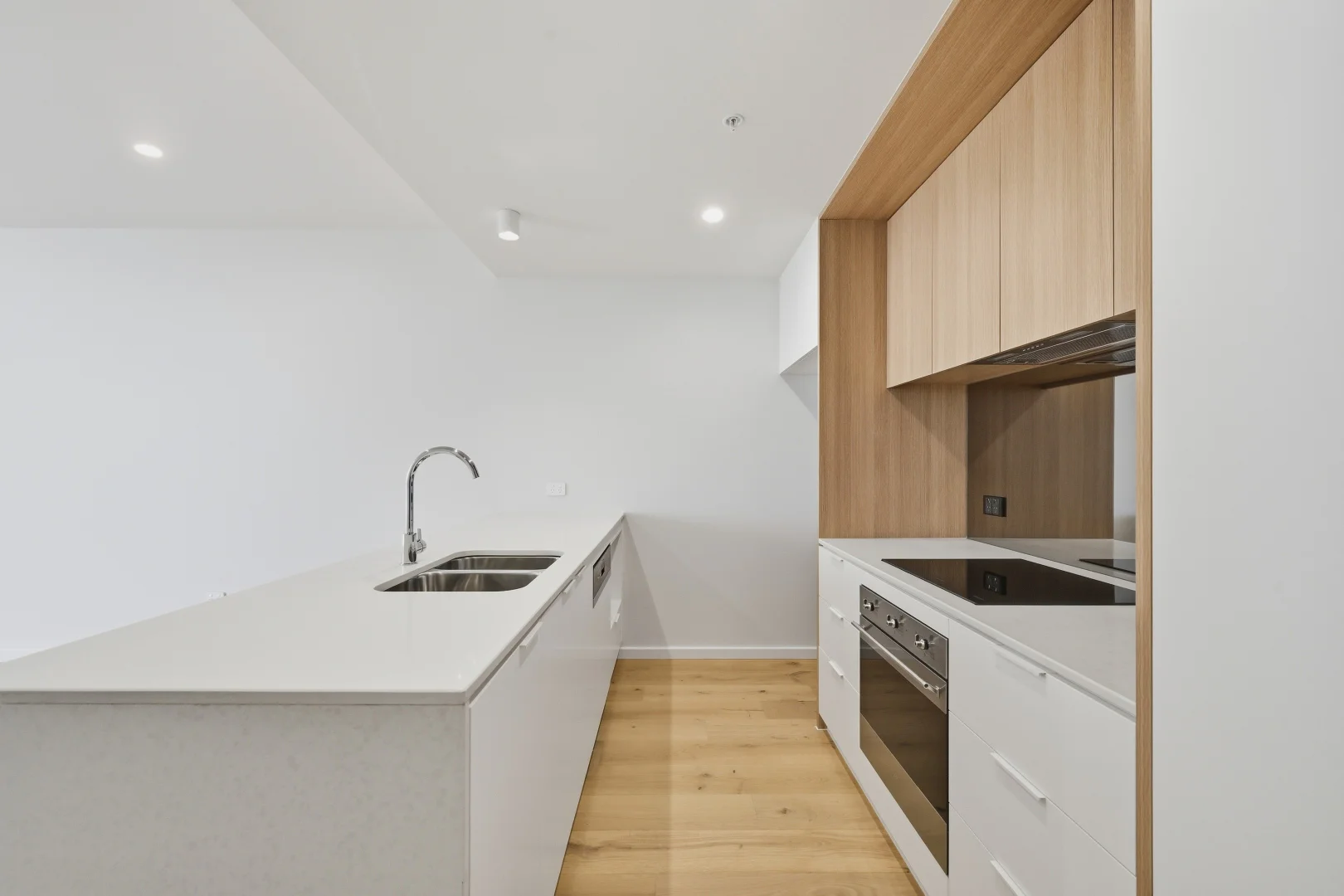 Additional image 4 of 403/28-30 Waugh Street, Port Macquarie NSW 2444