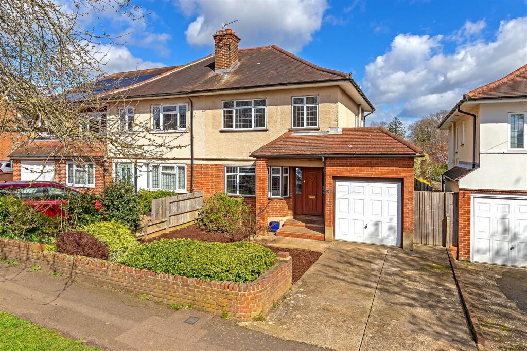 Kingshill Avenue, St. Albans