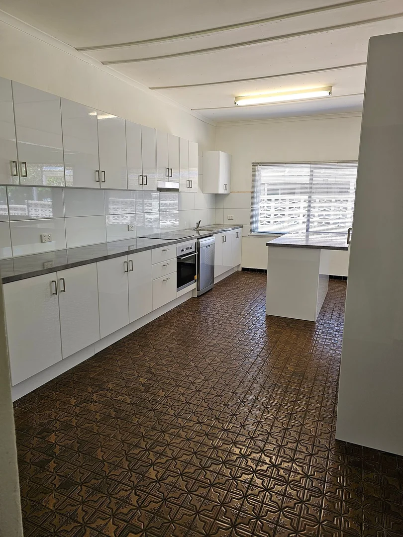 Additional image 2 of 1/20 Stanley Street, The Gap QLD 4825