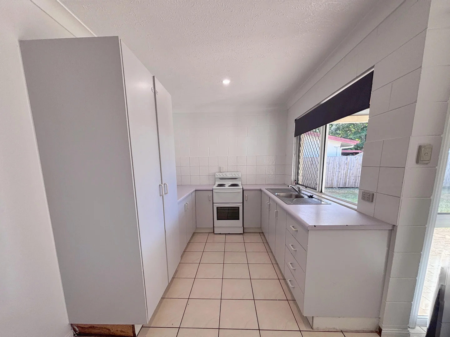 43 Glenrock Drive, Rasmussen QLD 4815 photo 4