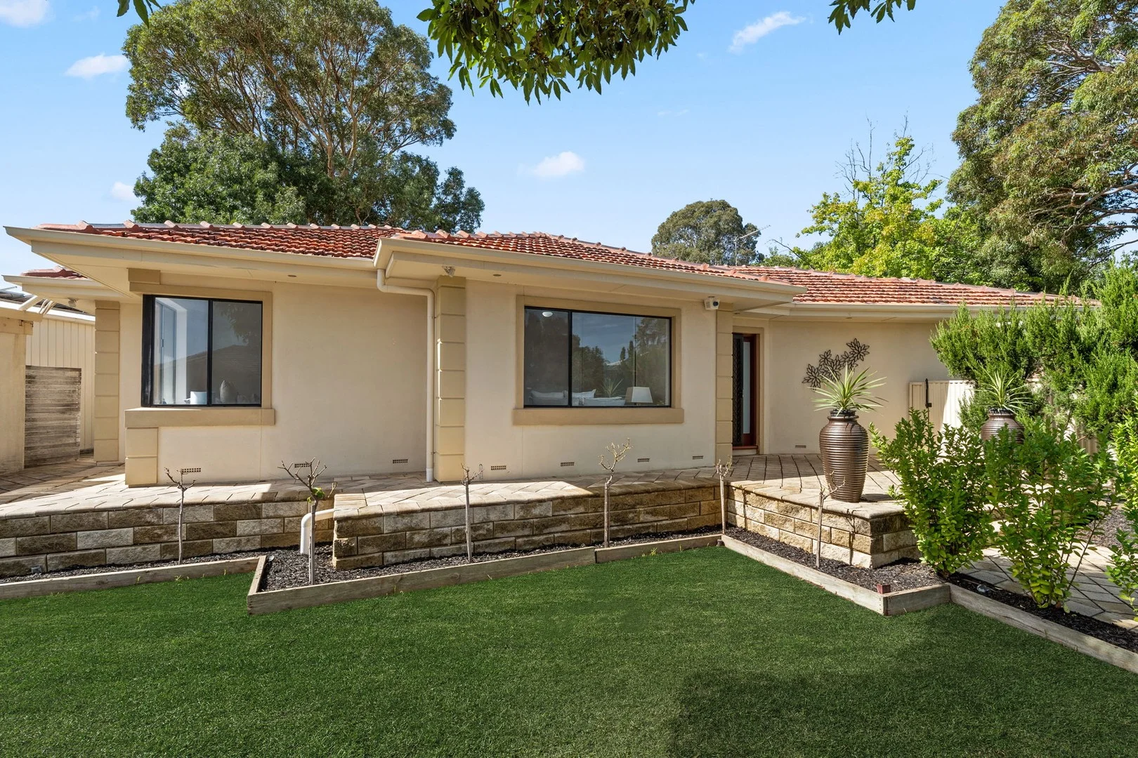 27 Rita Avenue, Rostrevor SA 5073