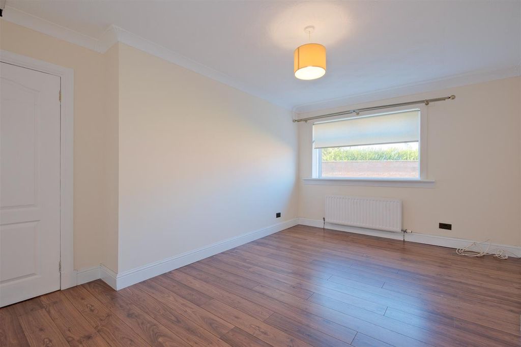 Additional image 2 of 2 bed flat for saleGlasgow Road, Hamilton ML3