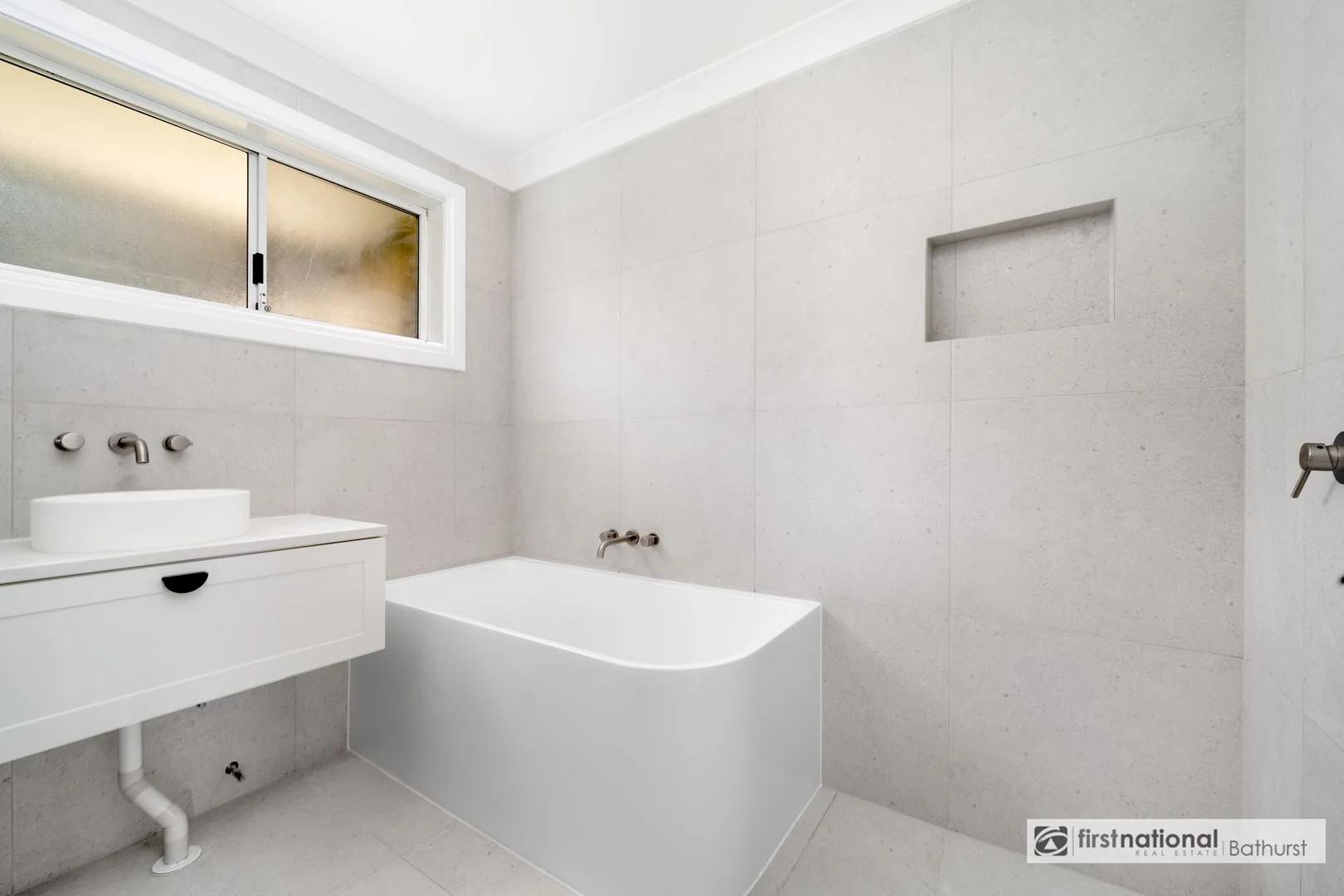 Additional image 7 of 14 College Road, South Bathurst NSW 2795