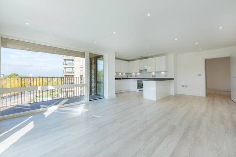 Lakeside Drive, Ealing, London NW10