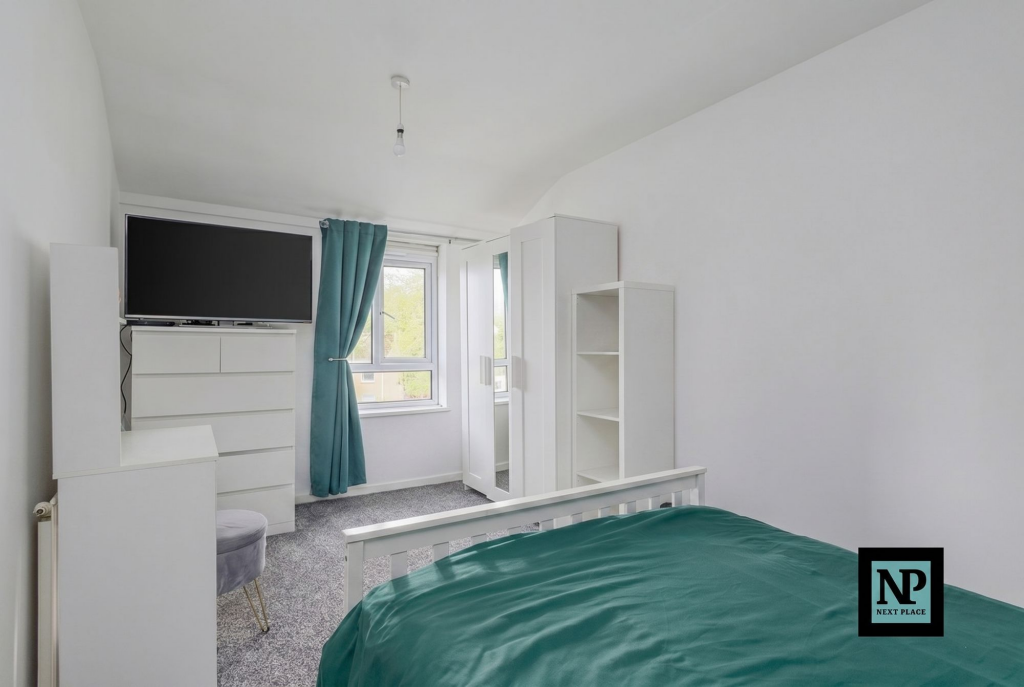 Additional image 9 of Saffron, Tamworth, B77