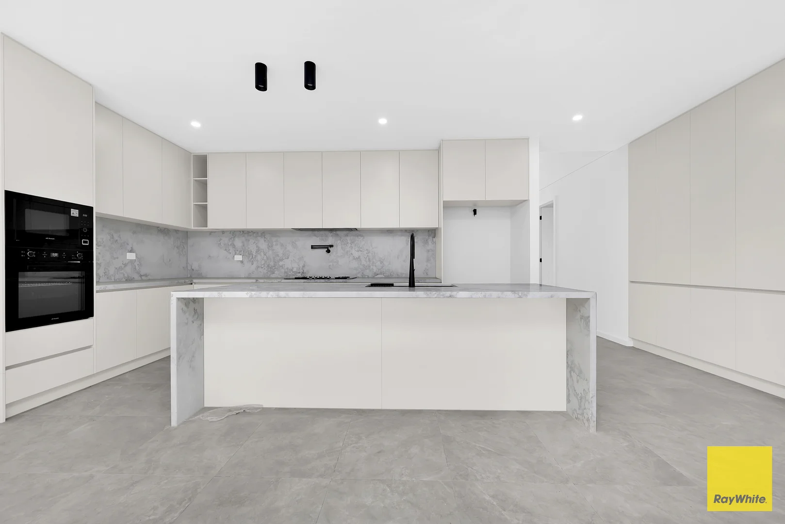 1 Digtree Crescent, Mickleham VIC 3064 photo 4