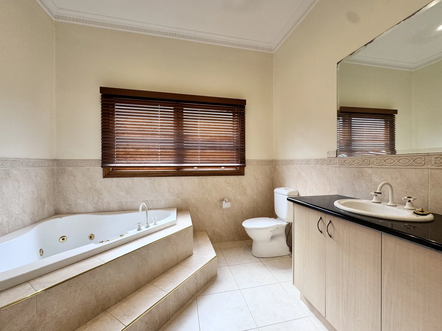 Additional image 5 of 48 Darling Street, Hughesdale VIC 3166