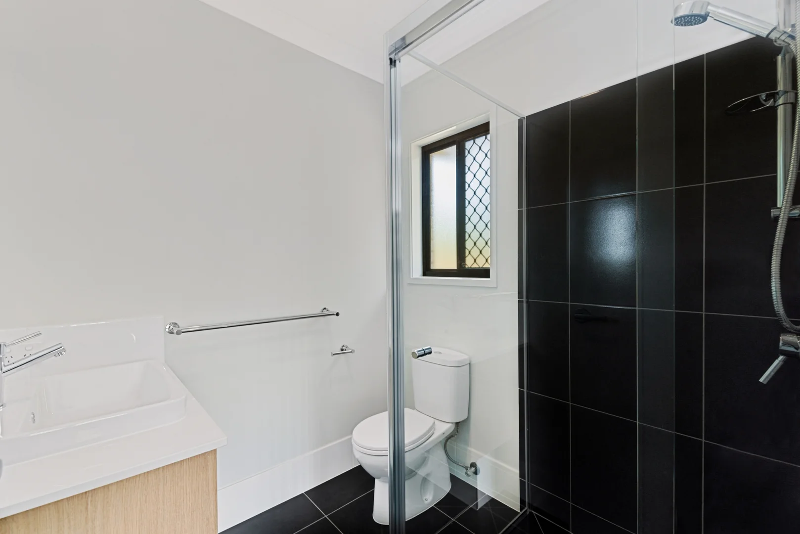 Additional image 5 of 1/5 Alpaca Street, Dakabin QLD 4503