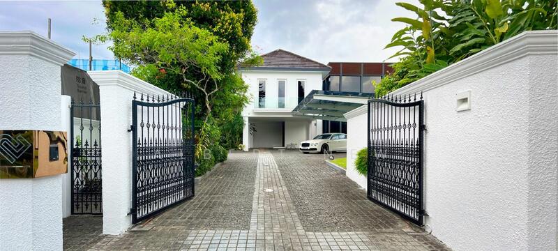 Bukit Timah Road, First Avenue photo 3