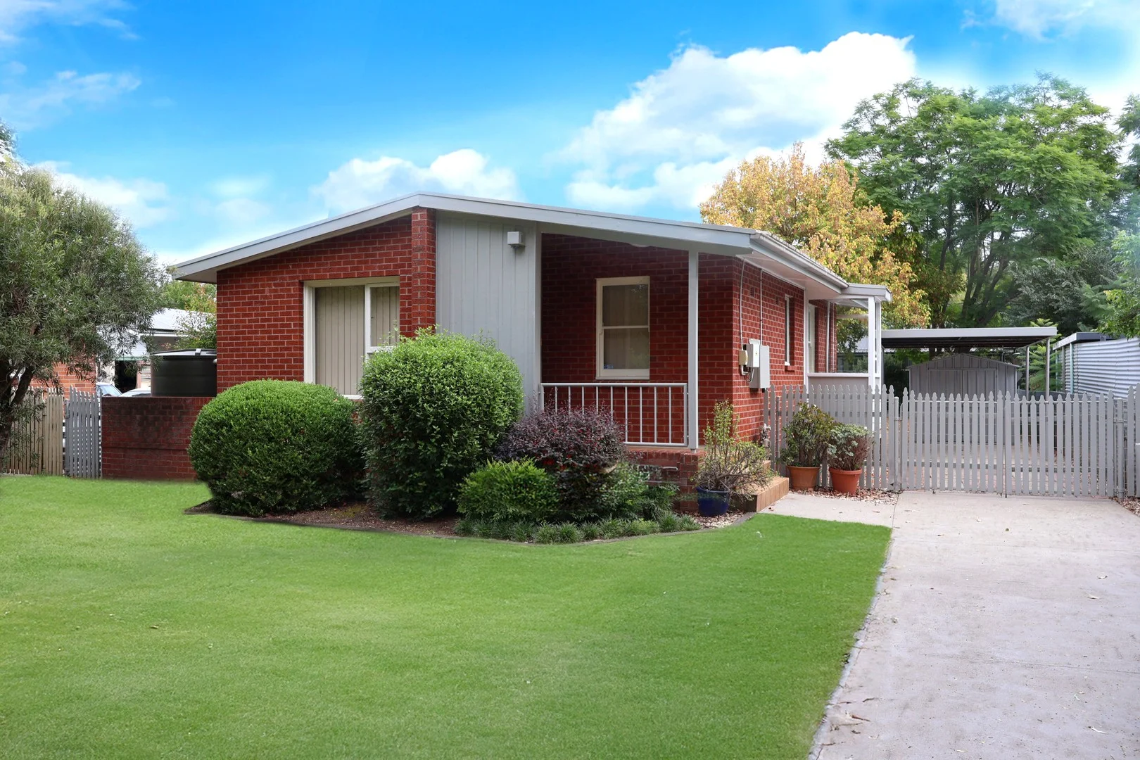 13 Luttrell Street, Hobartville NSW 2753