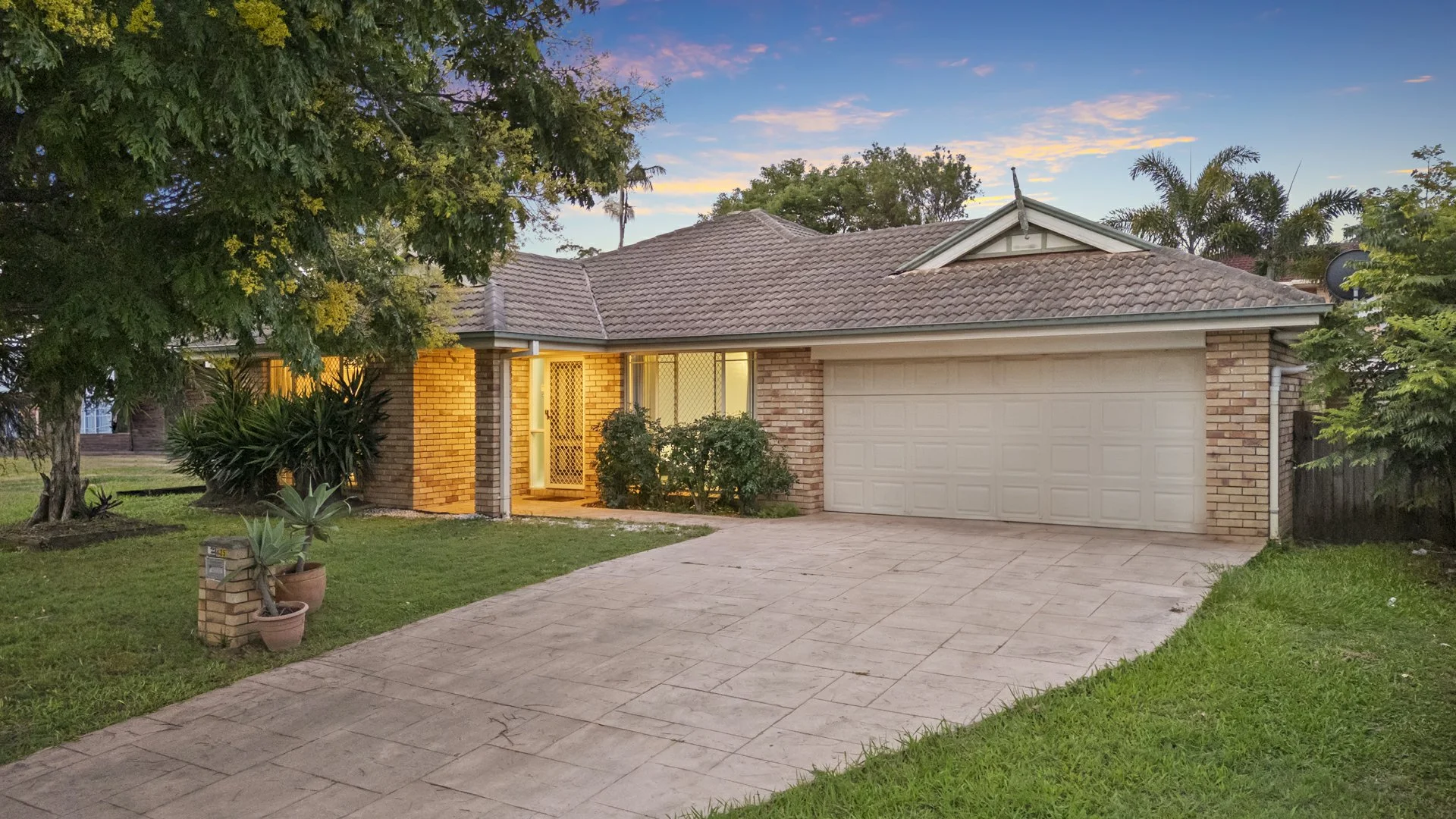 Additional image 2 of 25 Rivergum Place, Calamvale QLD 4116