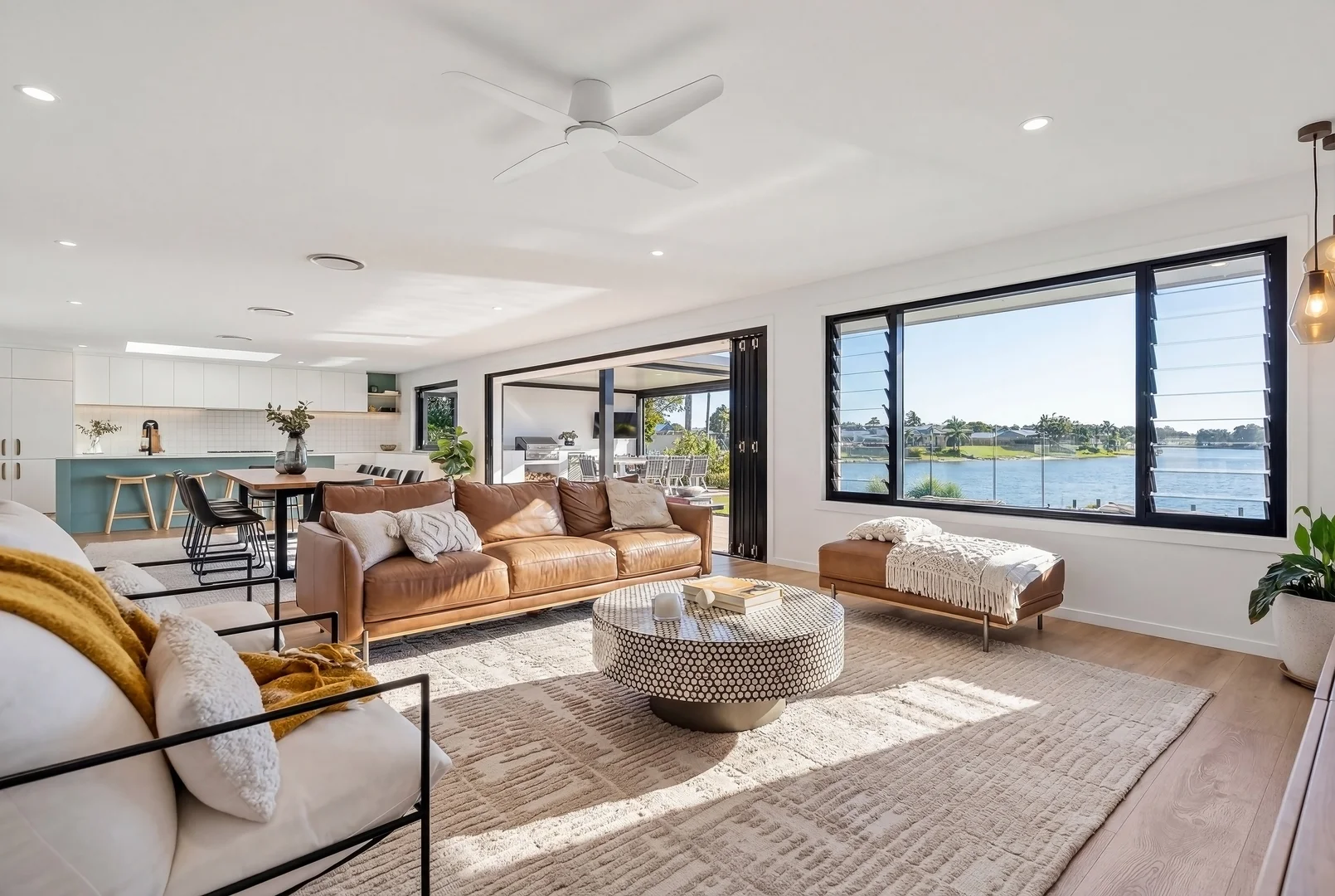 Additional image 11 of 31 Kingfisher Crescent, Burleigh Waters QLD 4220