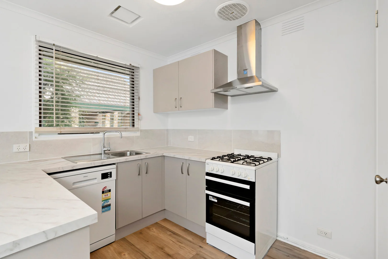 Additional image 3 of 12/19 Burns Street, Frankston VIC 3199