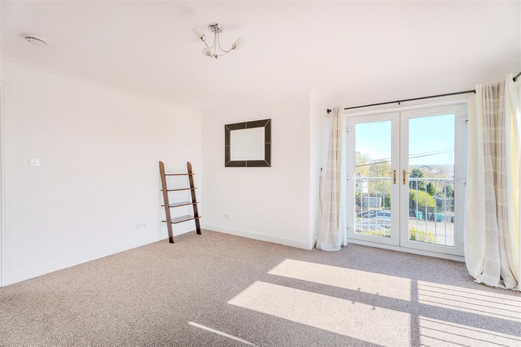Additional image 4 of 2 bed flat for saleWhinny Burn Court, Motherwell ML1