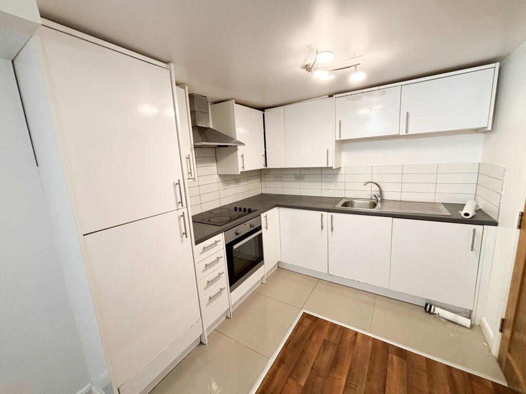Additional image 3 of B7, Tomlinson House Tyburn Road, Birmingham, B24 8HJ