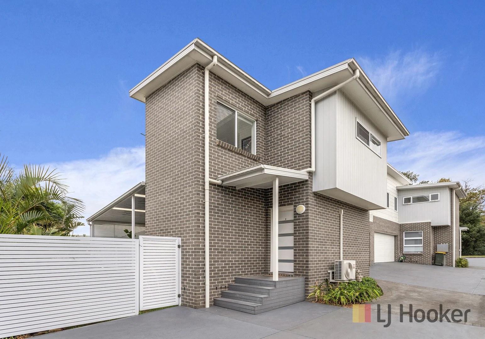 Additional image 2 of 2/21 Theodore Street, Oak Flats NSW 2529
