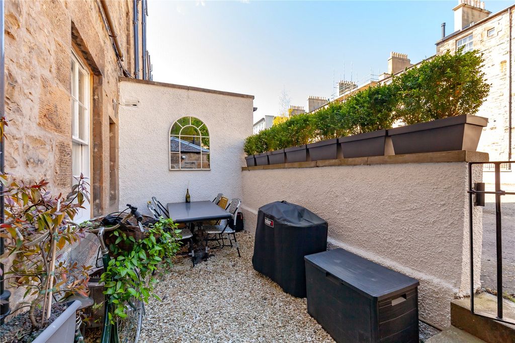 Additional image 25 of 6 bed terraced house for saleAlva Street, West End, Edinburgh, Midlothian EH2