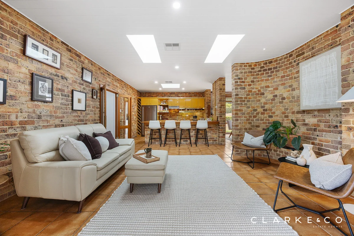 Additional image 4 of 1 Hilldale Drive, Bolwarra Heights NSW 2320