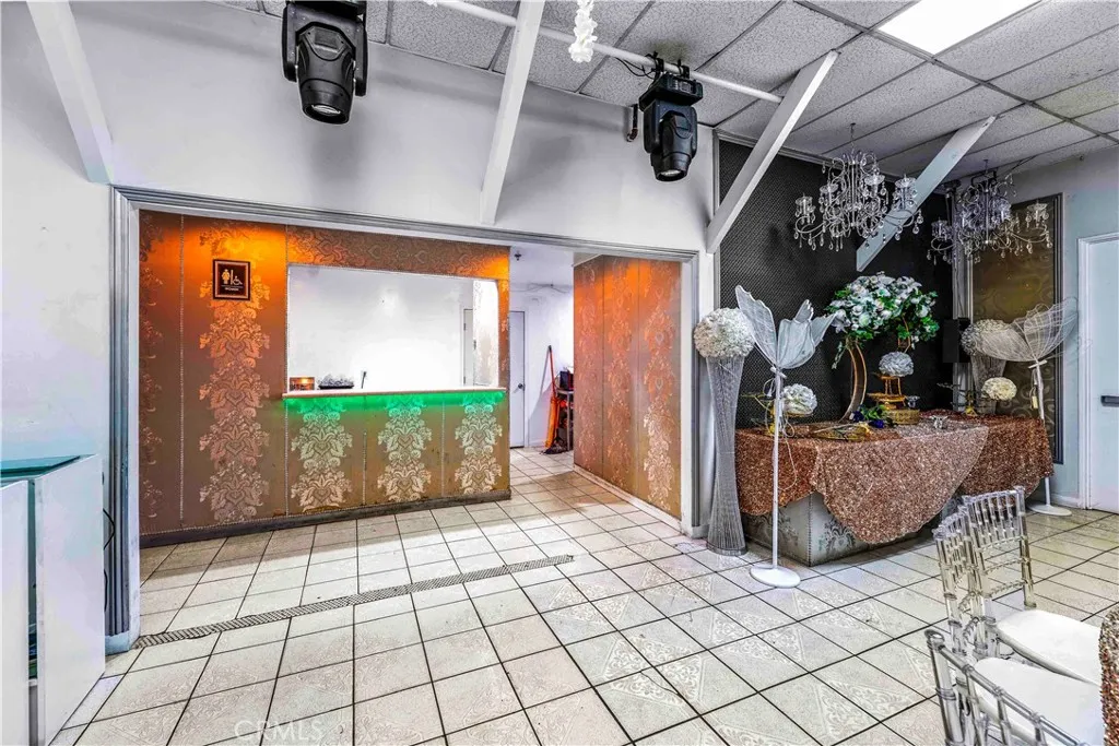Additional image 72 of 6009 Wilmington Avenue, Los Angeles, CA 90001