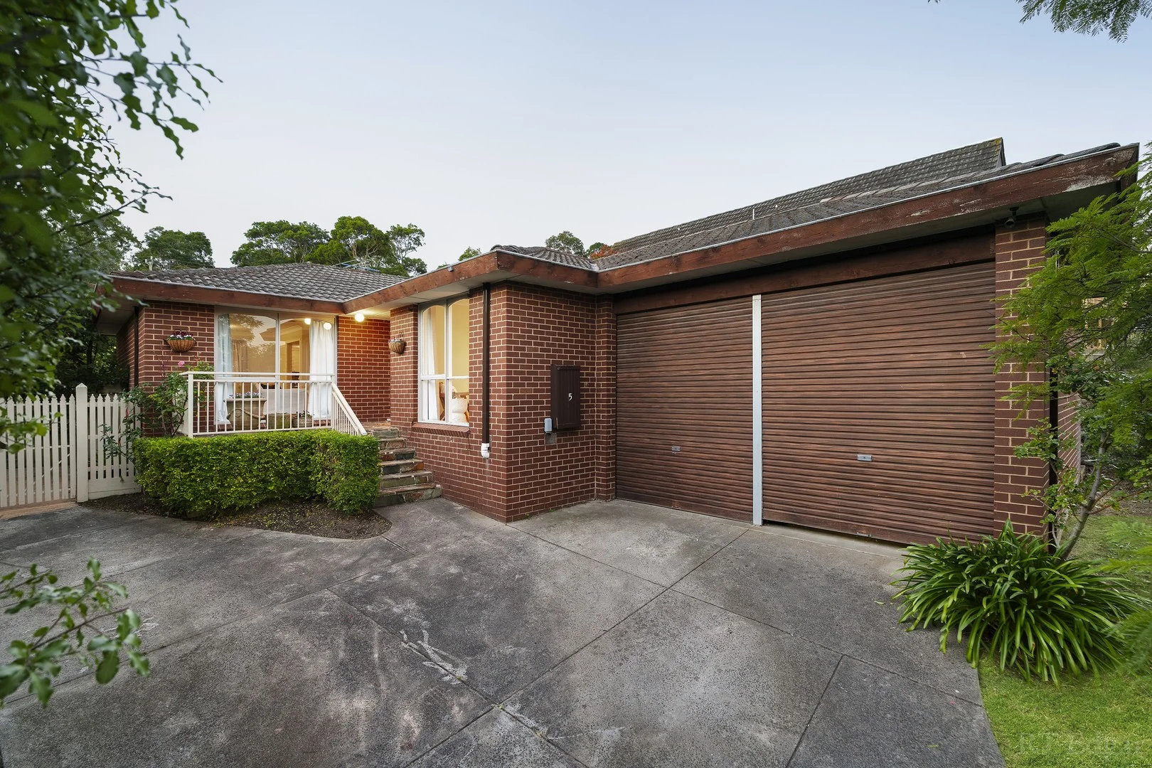 5 Gwyn Rise, Vermont South VIC 3133