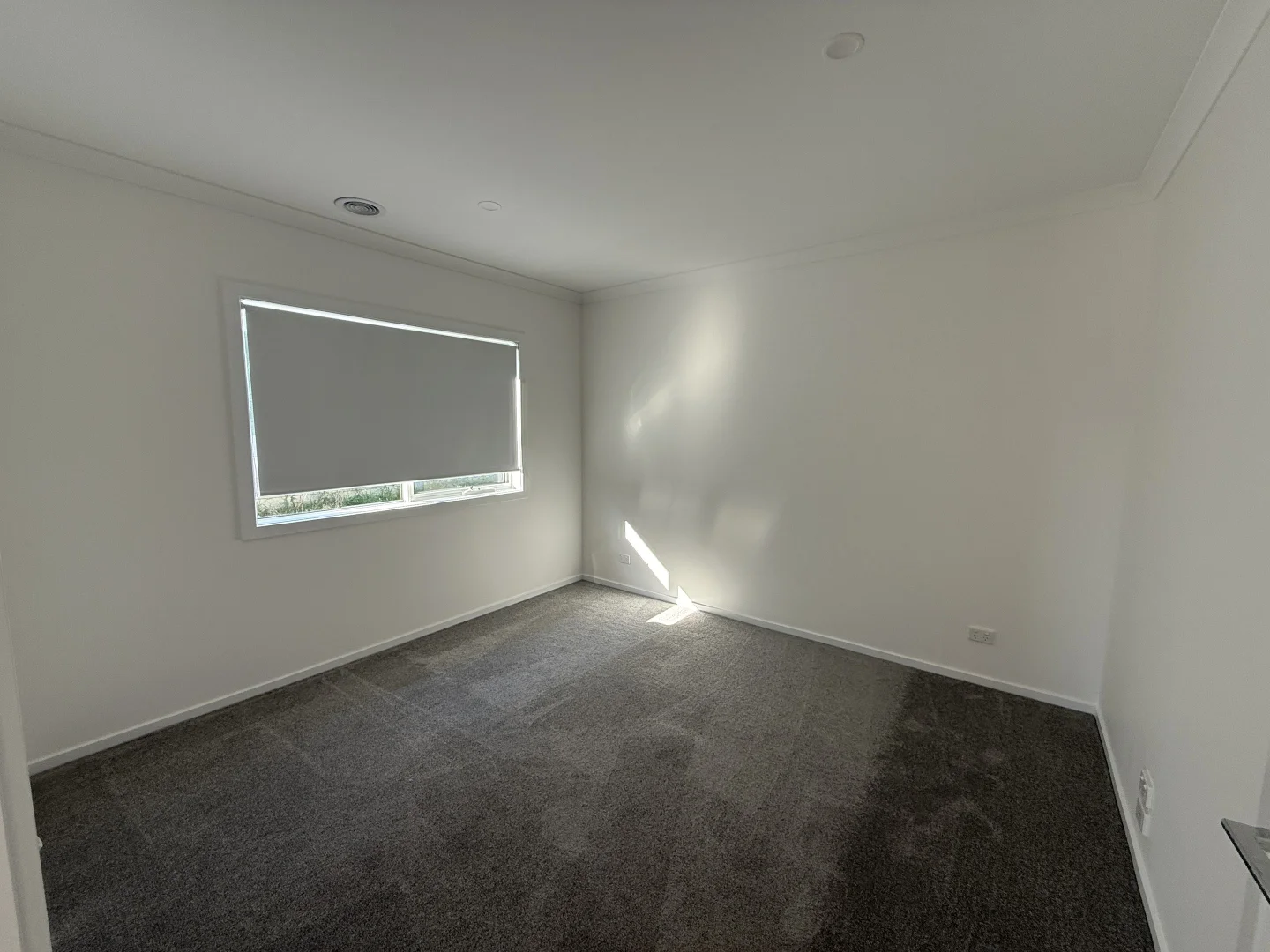 Additional image 8 of 33 Hampshire Boulevard, Leneva VIC 3691