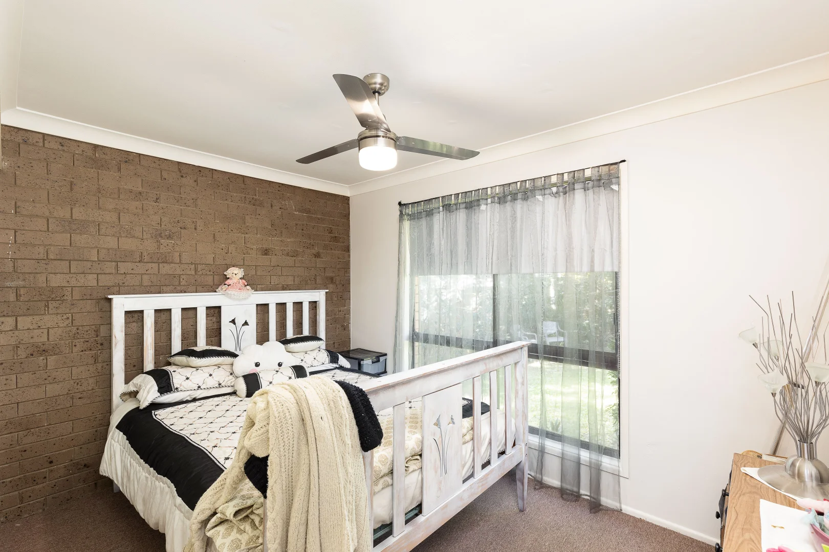 2/6 Albert Street, Eagleby QLD 4207 photo 4