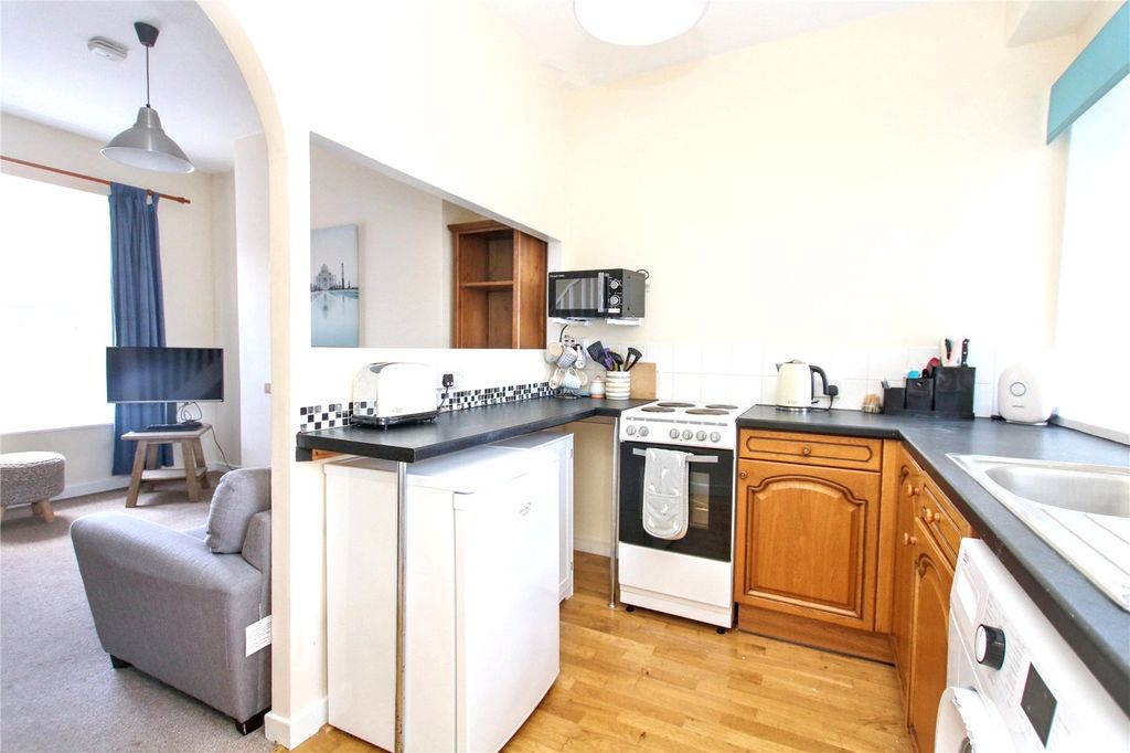 Additional image 7 of 1 bed flat for saleLaing Street, Kirkwall KW15