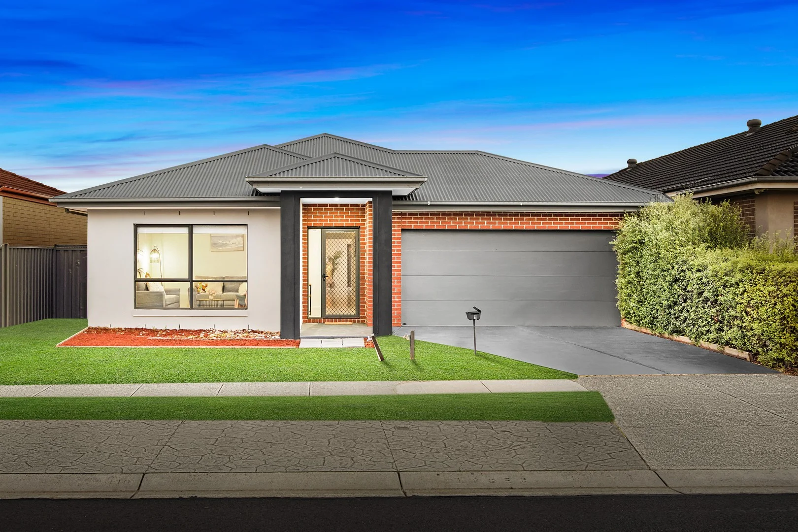 5 Pierbrook Avenue, Manor Lakes VIC 3024