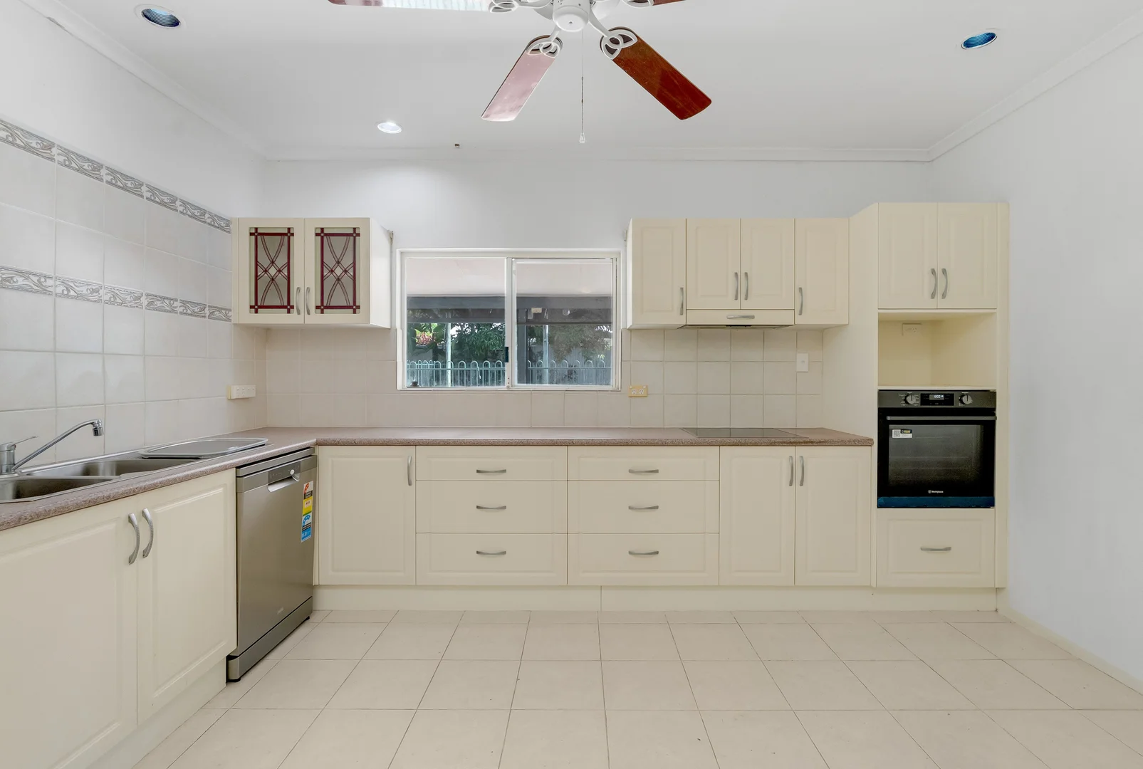 Additional image 6 of 48 Endeavour Road, Clifton Beach QLD 4879