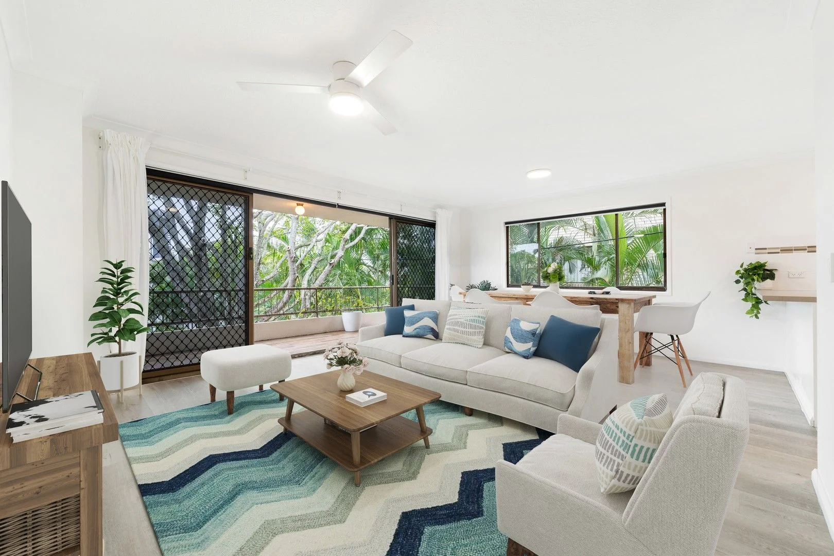 4/92 Stanhill Drive, Chevron Island QLD 4217