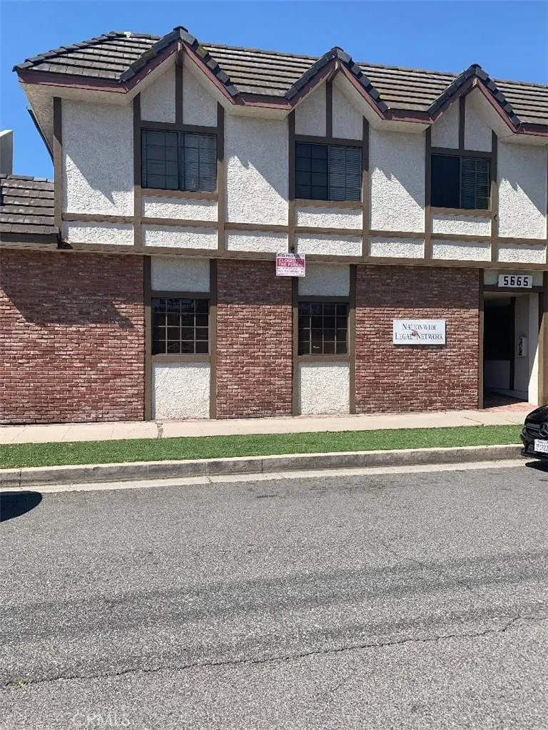 Additional image 7 of 5665 whitnall Hwy, North Hollywood, CA 91601