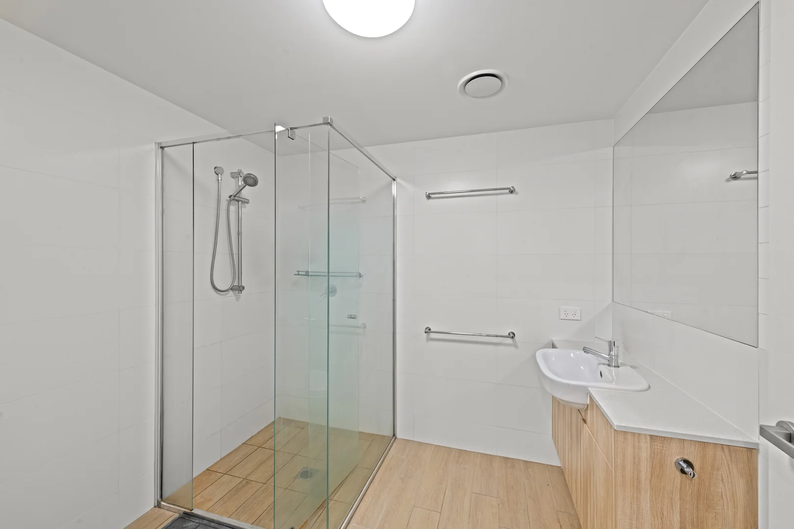 Additional image 9 of 51410/37B Harbour Road, Hamilton QLD 4007