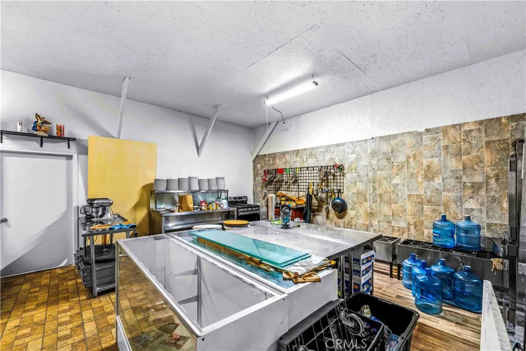 Additional image 26 of 6009 Wilmington Avenue, Los Angeles, CA 90001