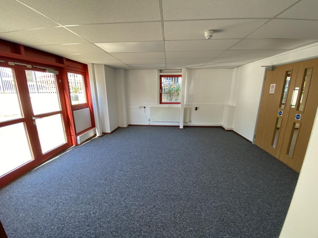 Additional image 5 of Unit 11, The Caxton Centre, Porters Wood, St. Albans, Hertfordshire, AL3 6XT