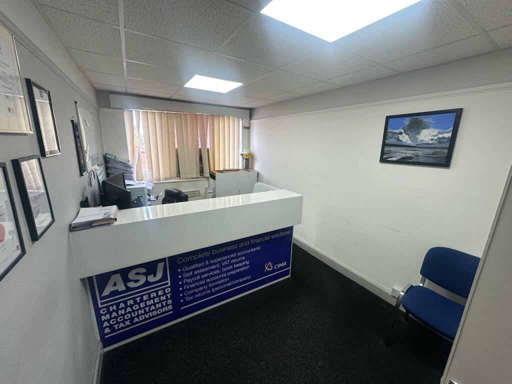 Additional image 10 of First and Second Floor Office, 320 Stratford Road, Shirley, Solihull, B90 3DN