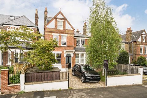 Palace Road, Streatham SW2