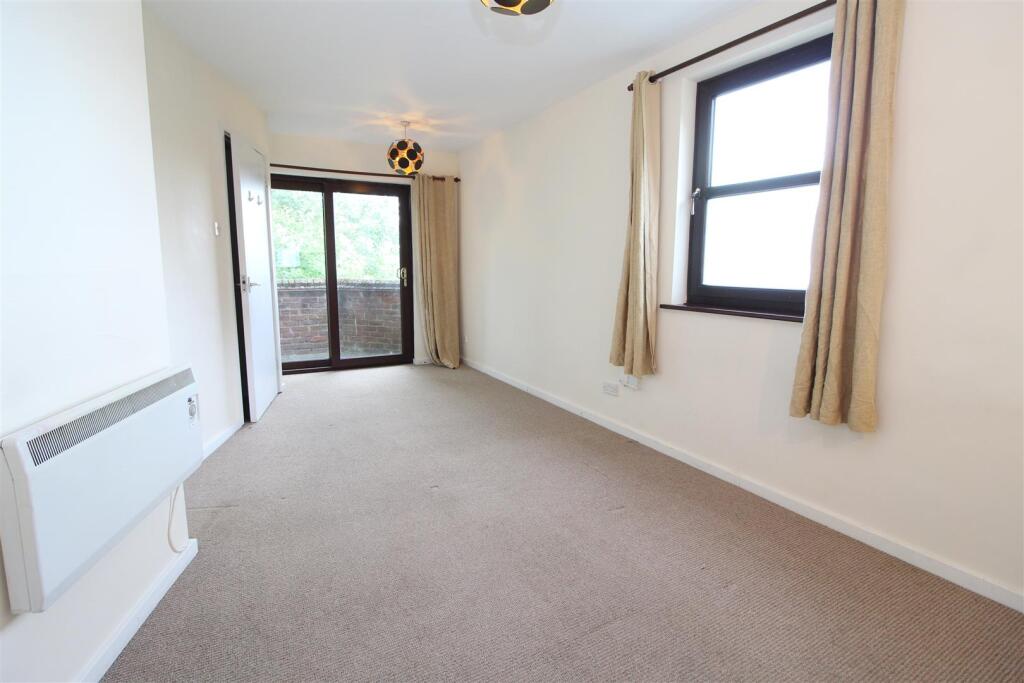 Verulam Road, St. Albans photo 2