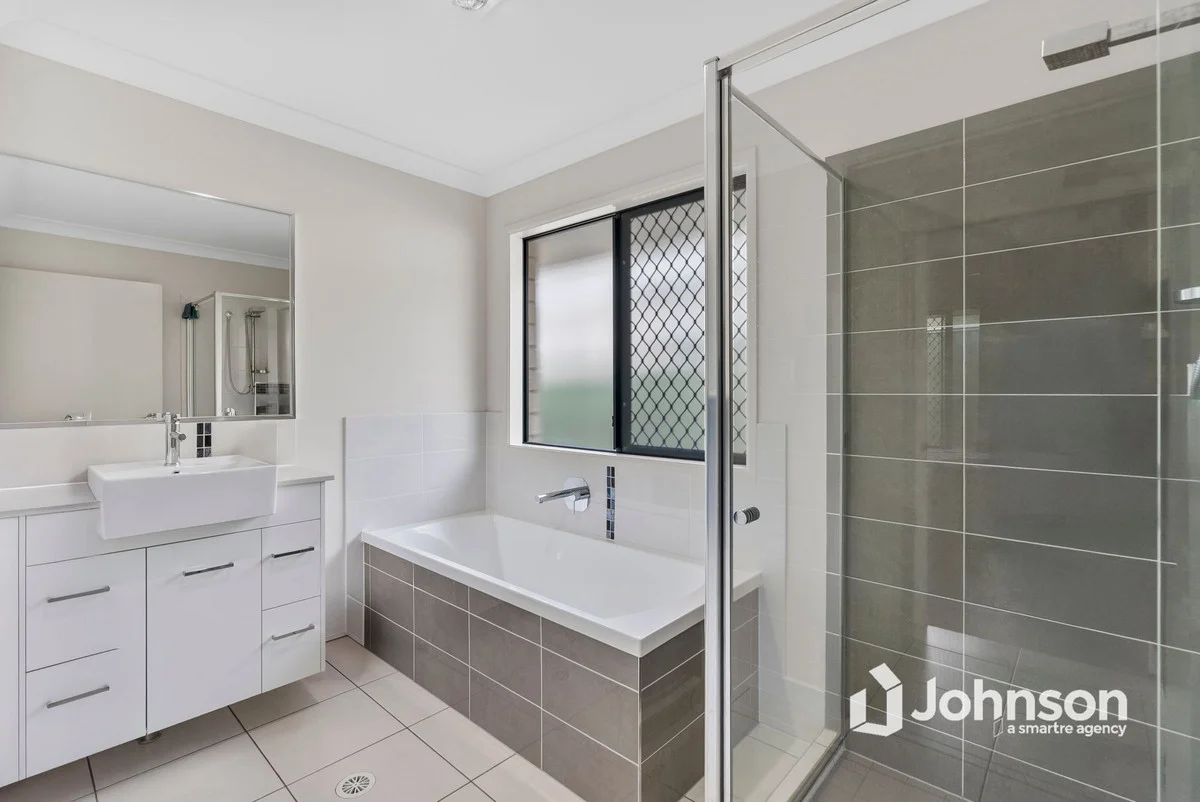 Additional image 15 of 115A Ziegenfusz Road, Thornlands QLD 4164