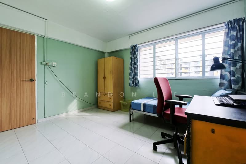 212 Serangoon Avenue 4 photo 2