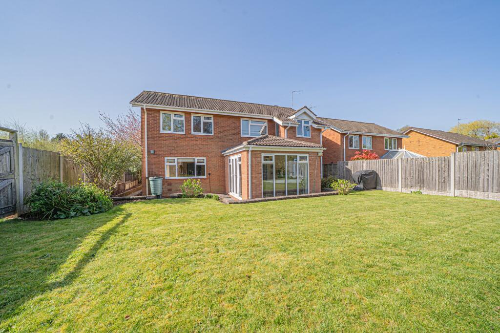 Additional image 27 of Whitefields Crescent, Solihull, B91