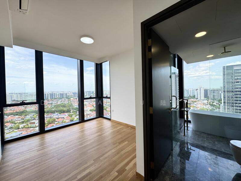79 Meyer Road photo 4
