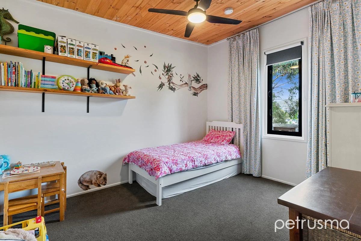 Additional image 12 of 2/11a Daly Road, Lenah Valley TAS 7008